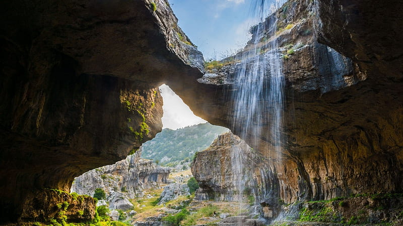 Baatara Gorge